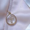 Médaille "S" Croix Perlée - Transparente