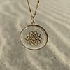 Médaille "L" Chakra Couronne - Transparente – Image 2