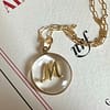 Médaille « S» transparente lettre M italique