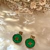 Boucles d’oreilles puce étoile verte – Image 2