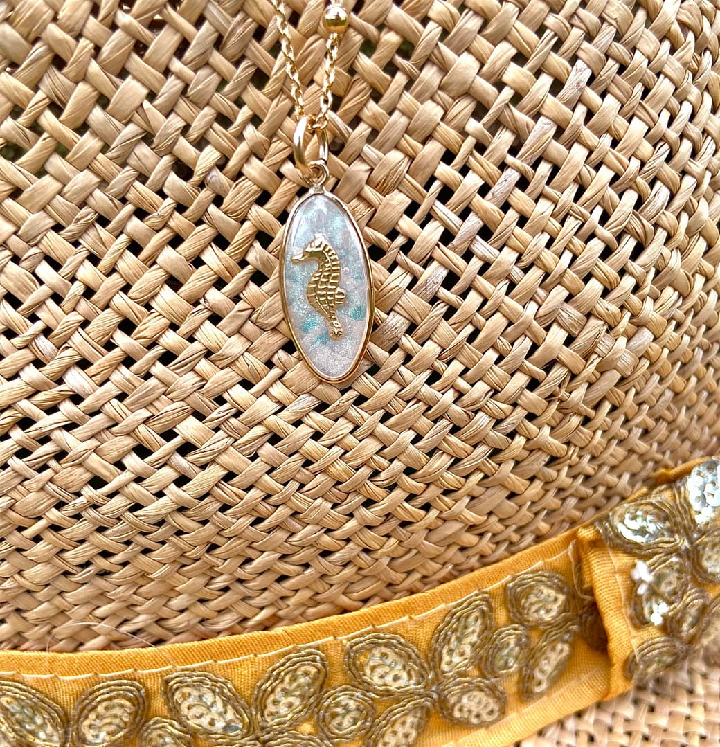 Médaille Ovale Hippocampe - Nacrée – Image 4