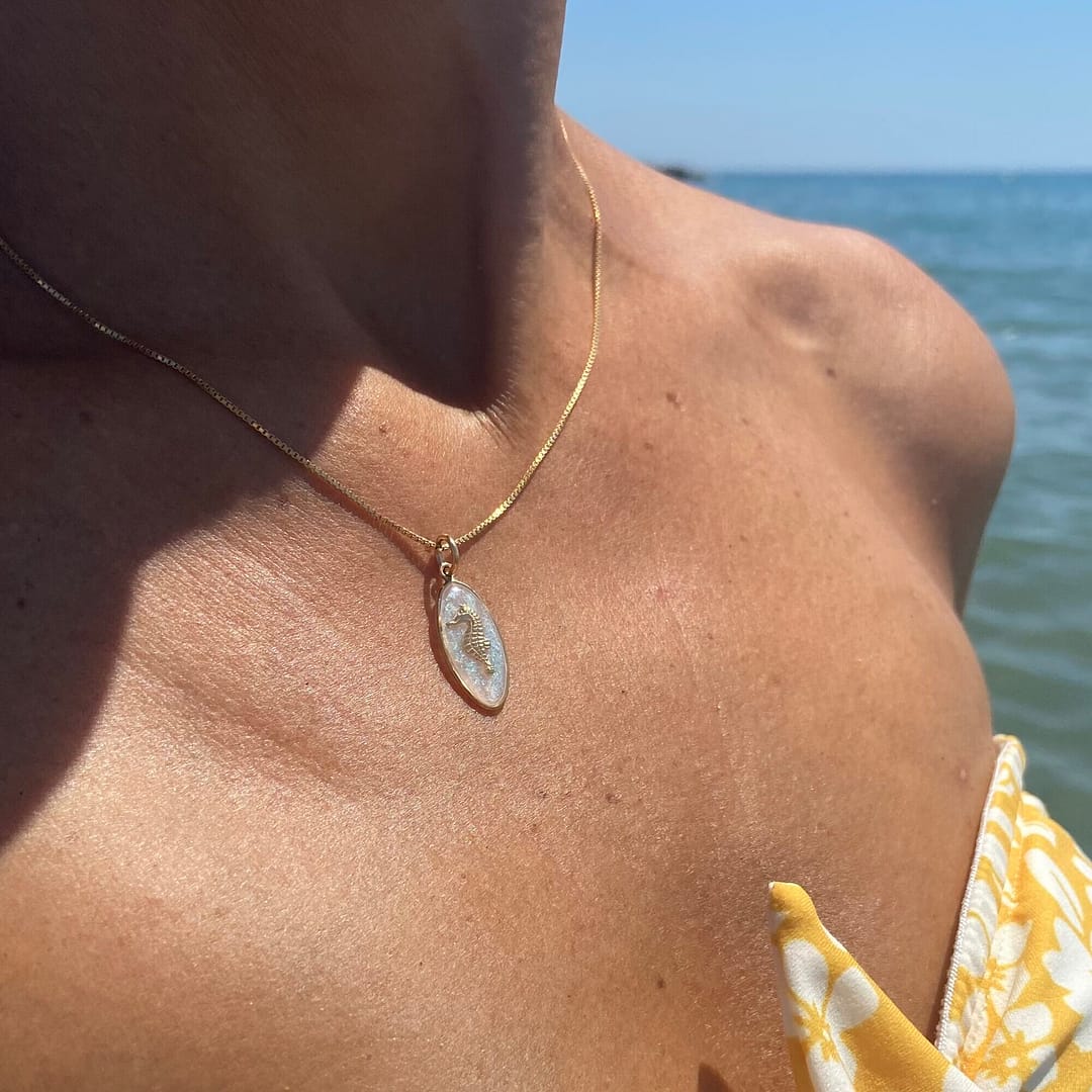 Médaille Ovale Hippocampe - Nacrée – Image 3