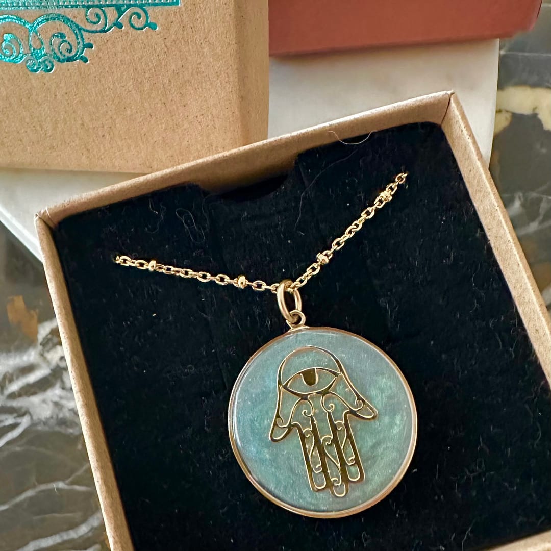 Médaille "L" Fatma - Nacrée – Image 3