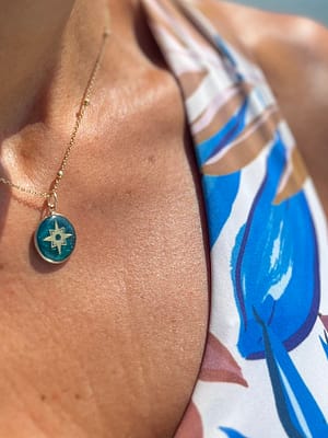 Médaille "S" Étoile du nord - Bleue Paon