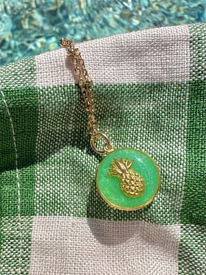 Médaille « S » Ananas vert vif