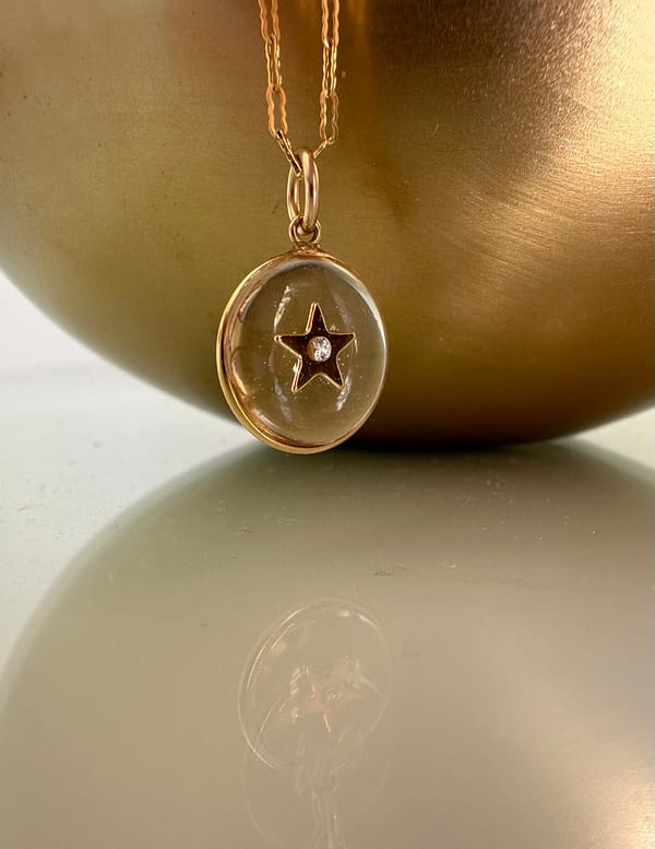 Médaille "S" Étoile sertie d'un Diamant - Transparente