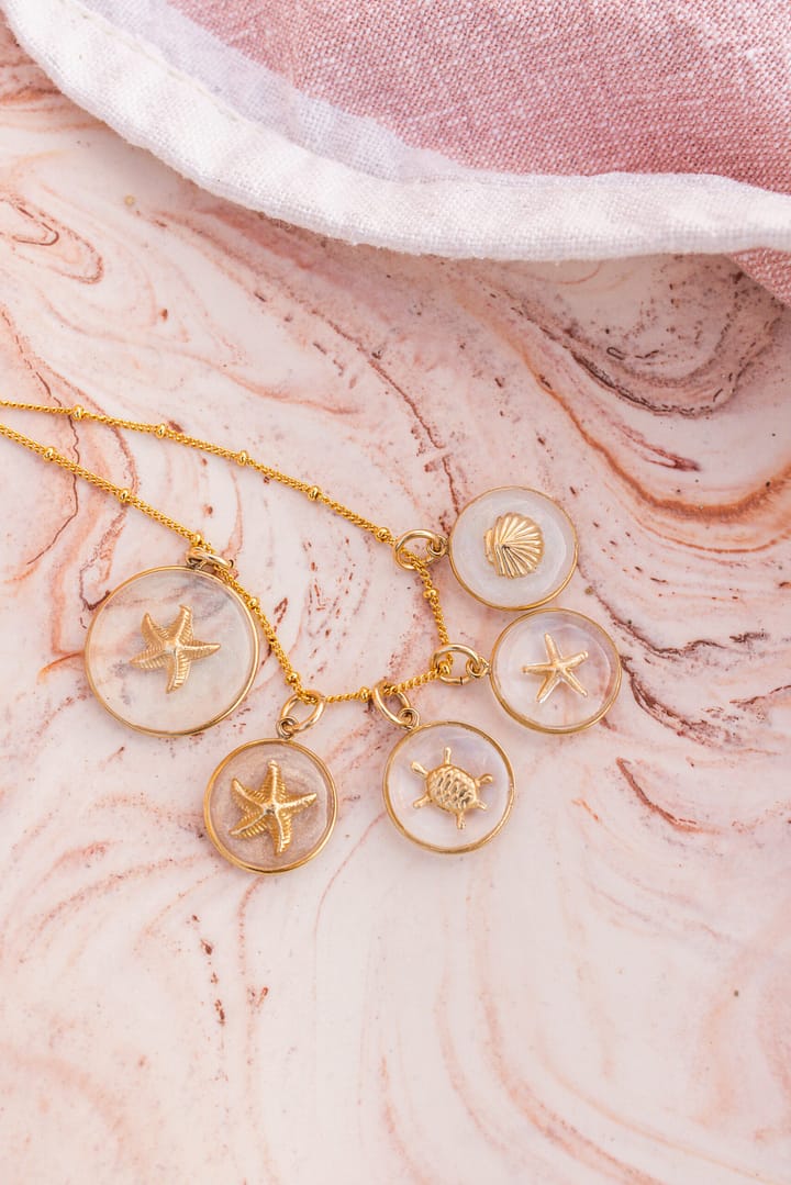 Médaille "S" Étoile de Mer fine - Transparente – Image 2