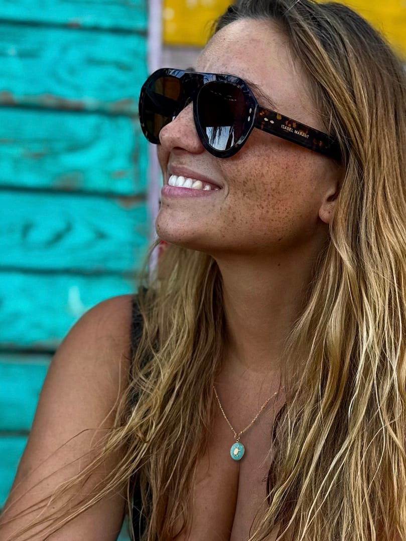 Médaille « S » tortue turquoise – Image 3