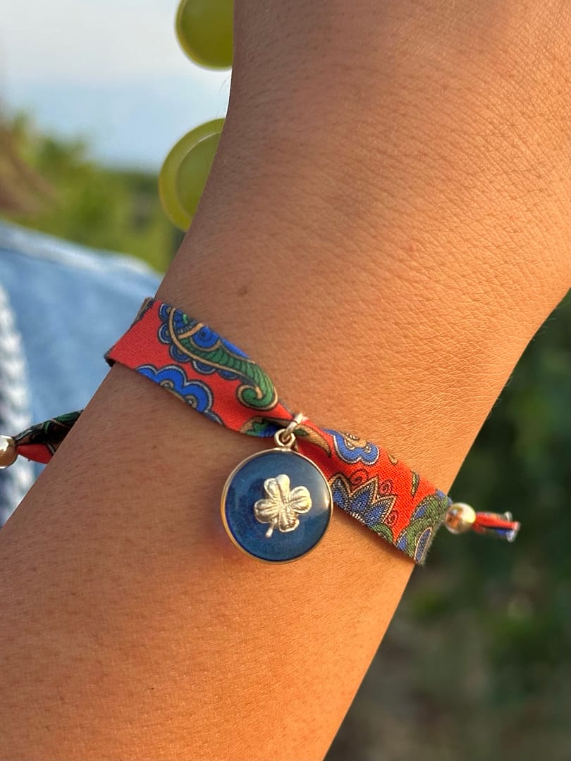 Bracelet trèfle bleu imprimé paisley orange