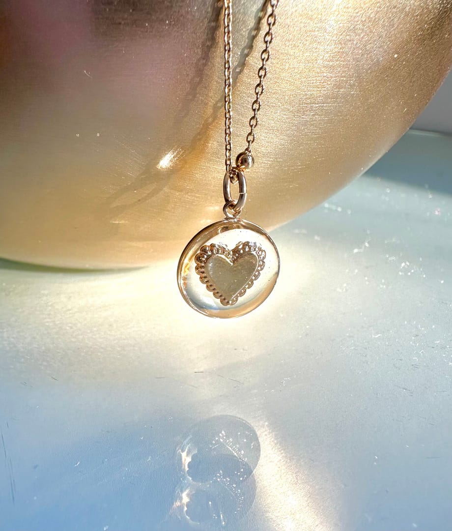 Médaille « S » cœur dentelle – Image 2